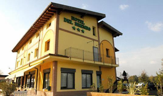 אוסיו סוטו Hotel Del Brembo מראה חיצוני תמונה